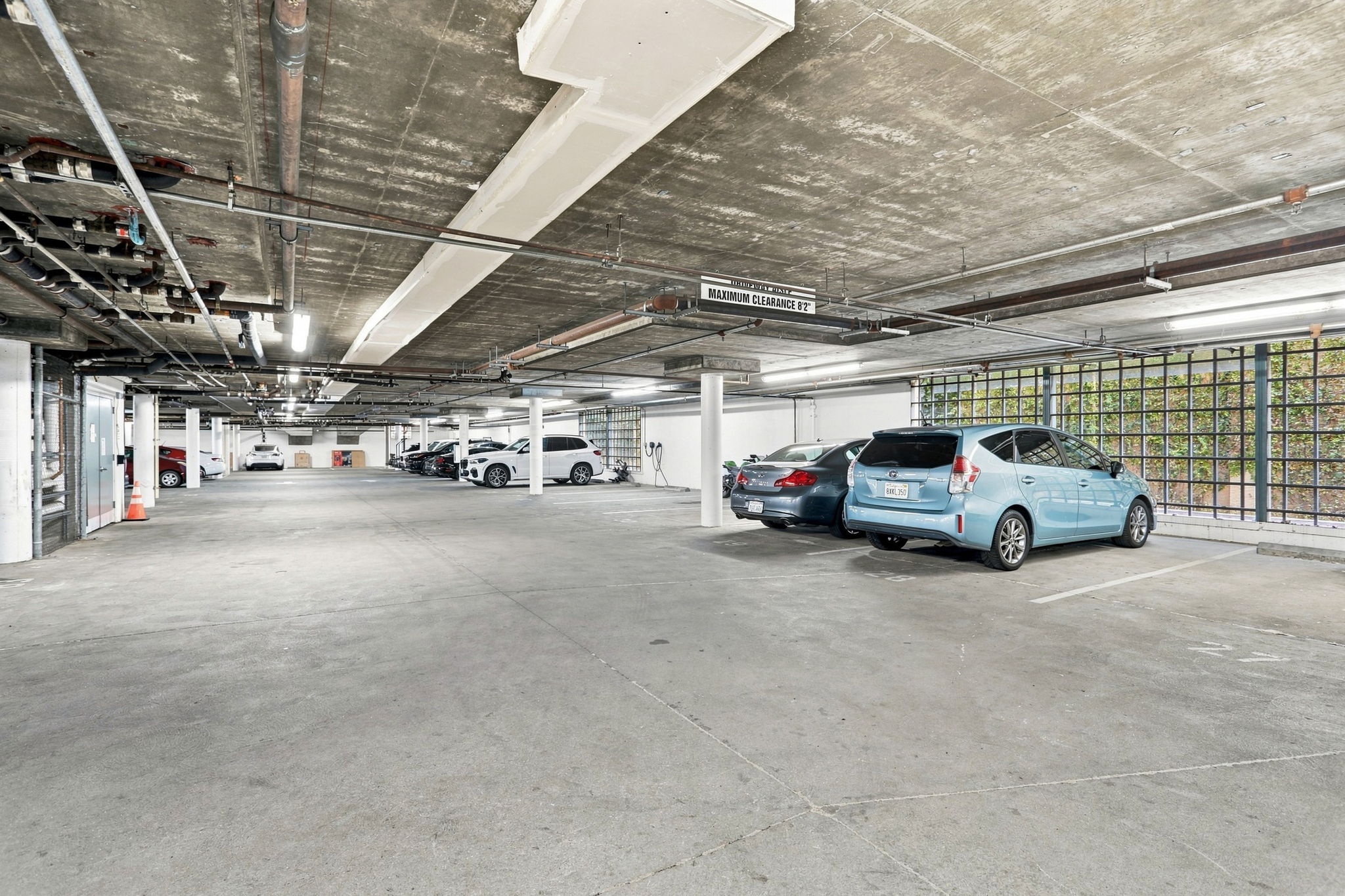 038_F8_30 E Julian St 203