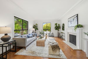 007_F8_30 Elmhurst Dr