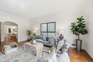 012_F8_30 Elmhurst Dr