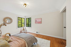 036_F8_30 Elmhurst Dr