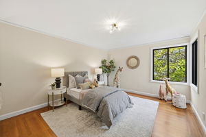 037_F8_30 Elmhurst Dr