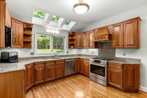30 Gale Rd, Hampton, NH 03842, USA Photo 27
