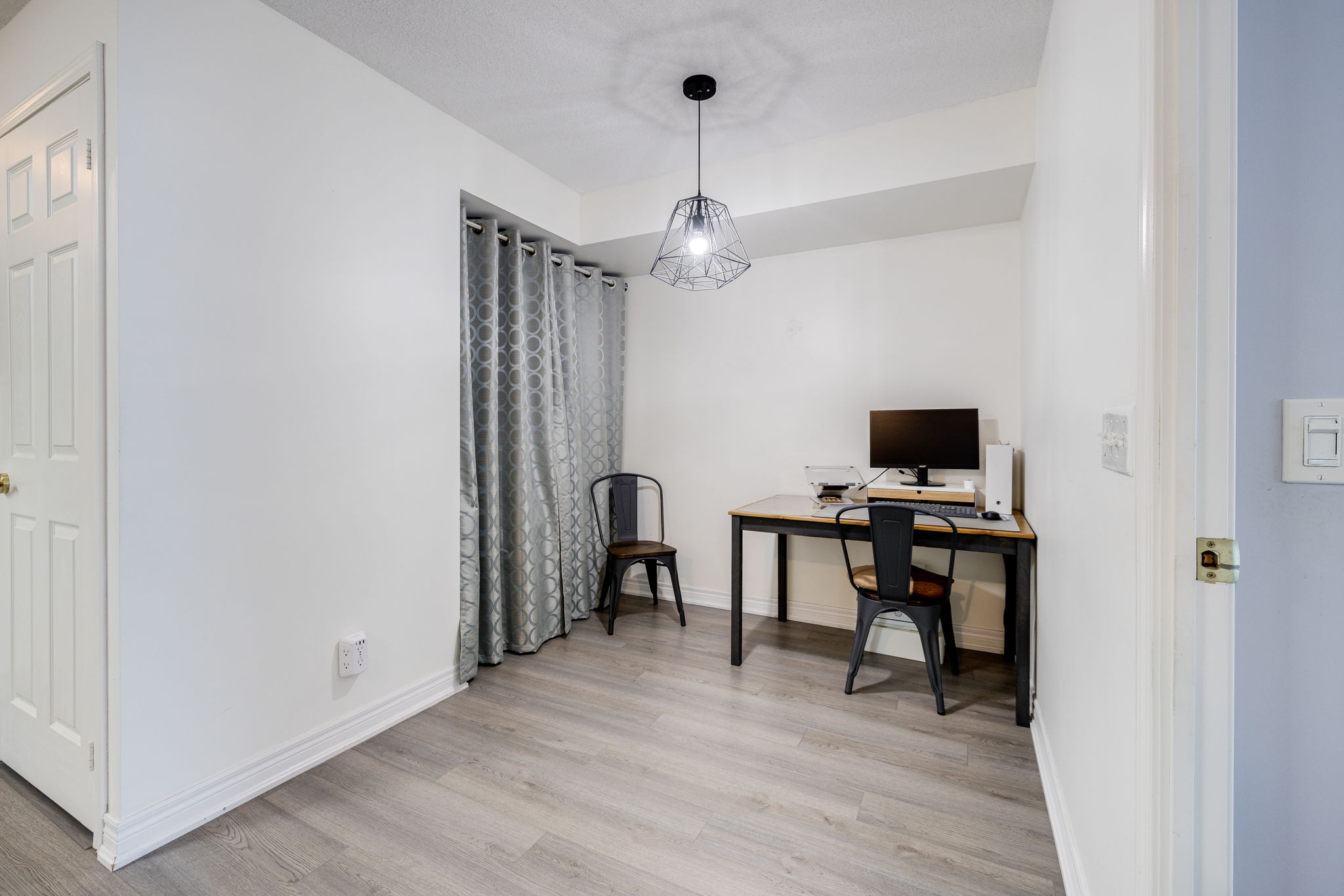 Toronto property showcase — delivered property photograph 15