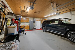 36. 30 Greensboro Dr. - Photos (185) - Interior Garage