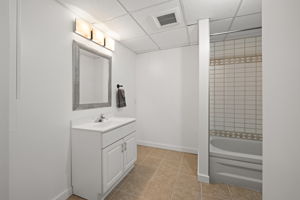 31. 30 Greensboro Dr. - Photos (185) - Basement Bathroom