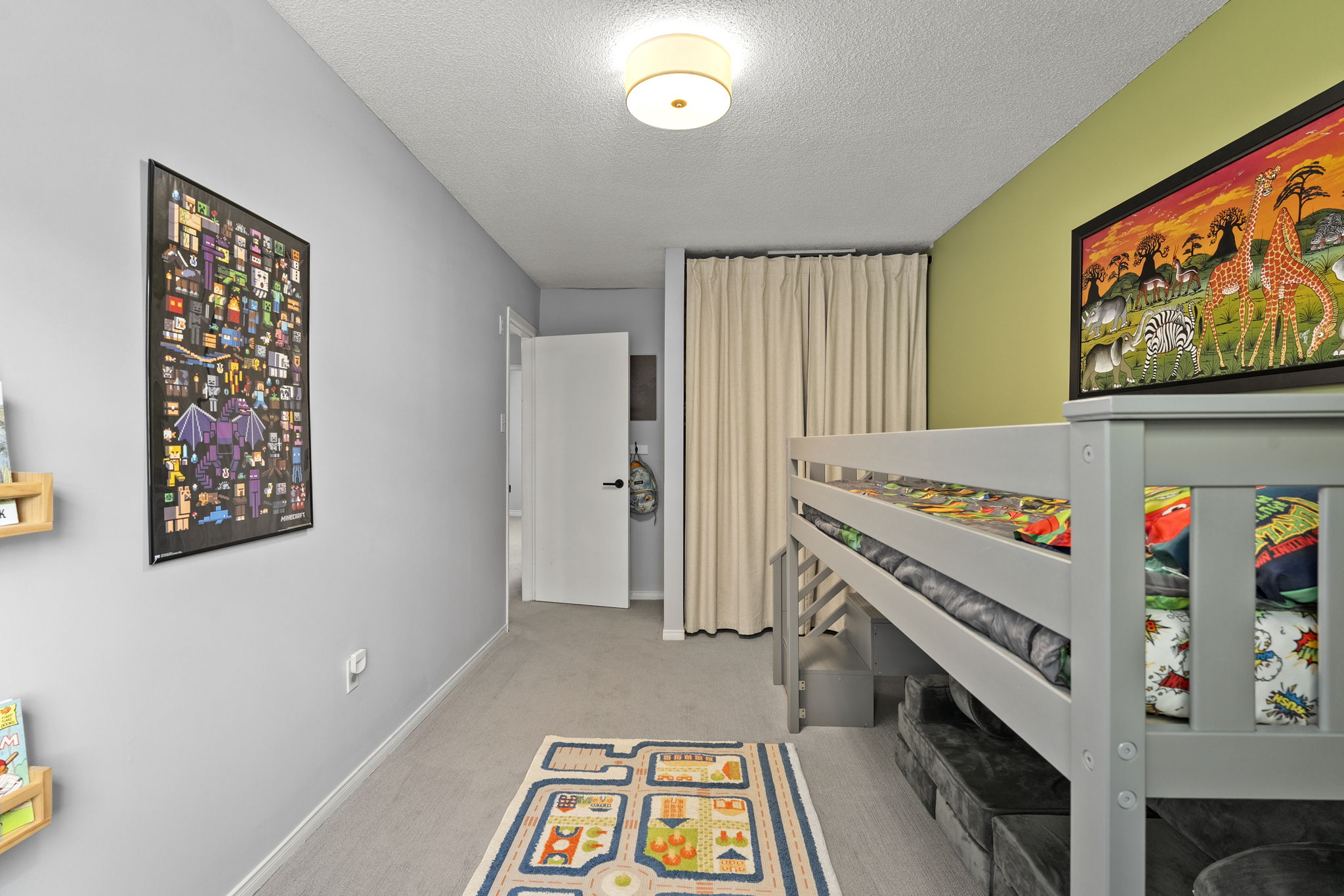  Photo 21