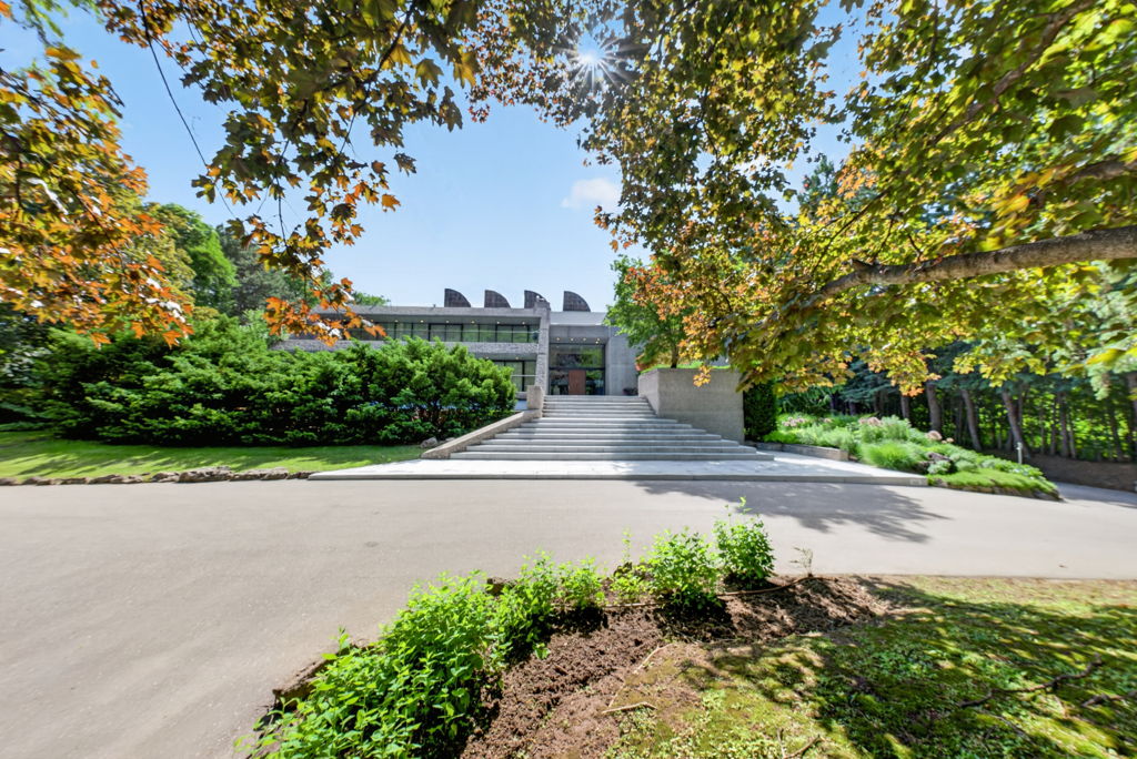 30 High Point Rd