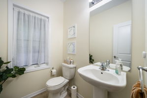  Photo 36