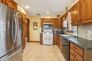 Lincoln Pl-S1404-015.jpg