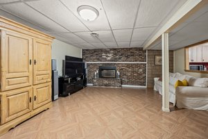  Photo 43