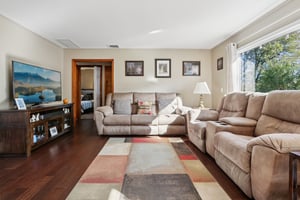 Madison Ave-S1110-009.jpg