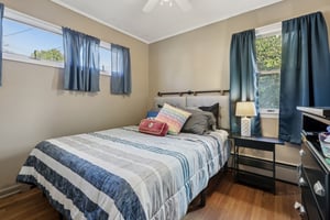 Madison Ave-S1110-029.jpg