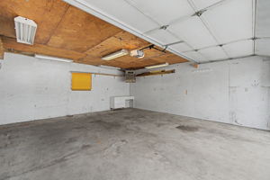  Photo 49