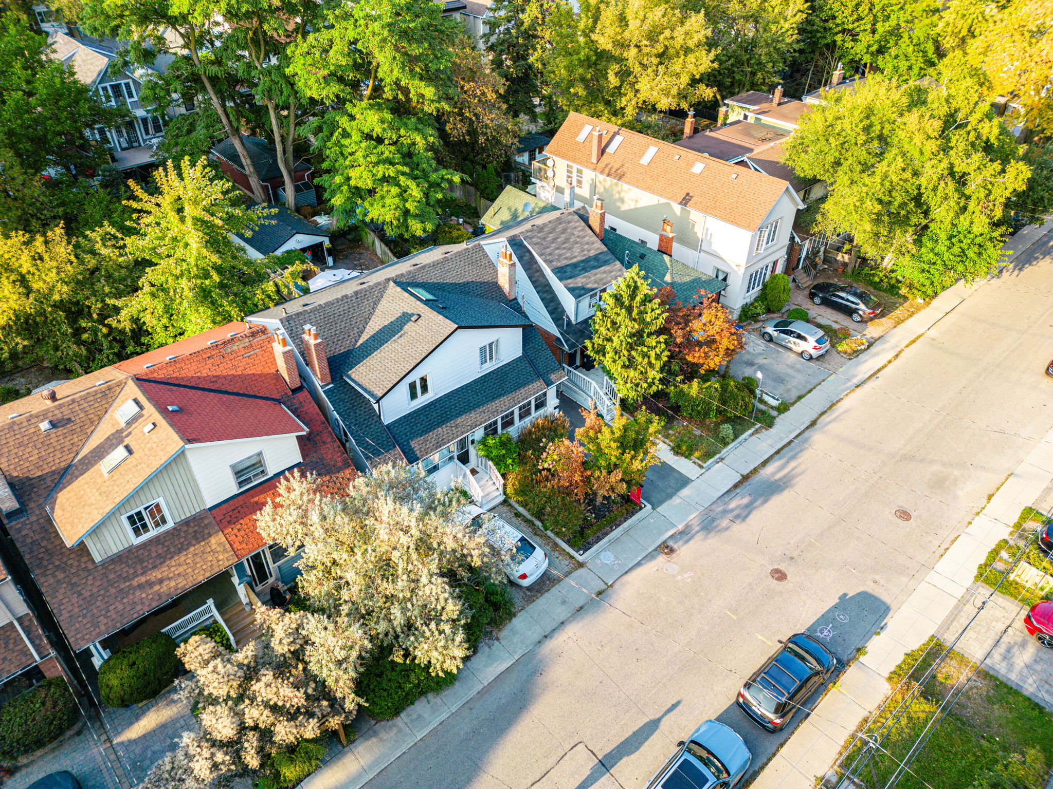 Toronto property showcase — delivered property photograph 34
