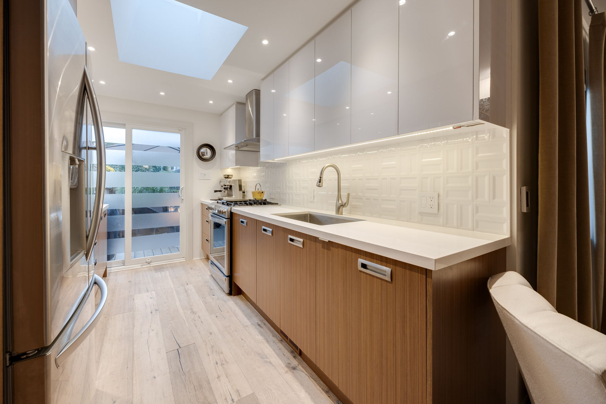 Toronto property showcase — delivered property photograph 8