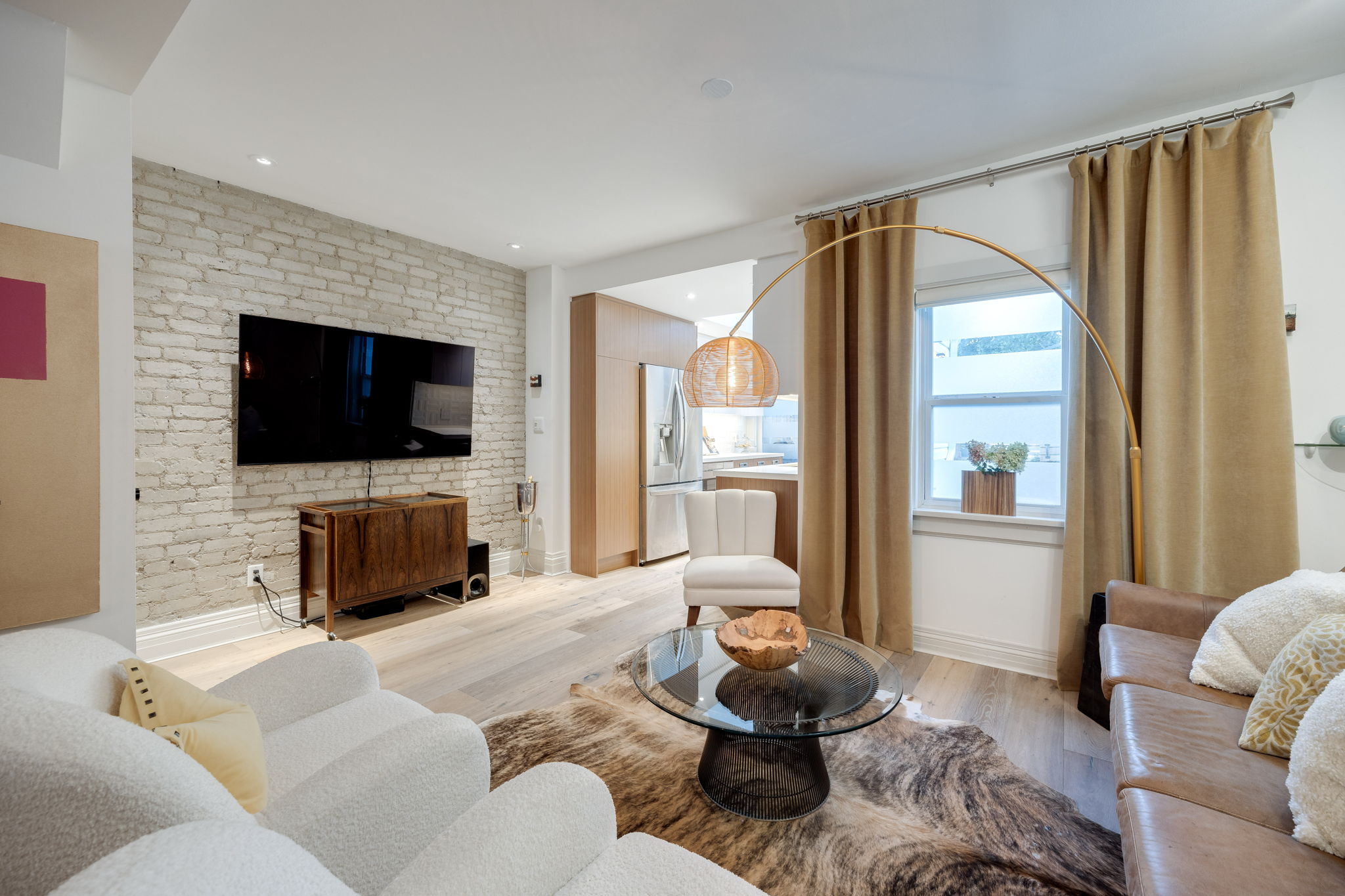 Toronto property showcase — delivered property photograph 6