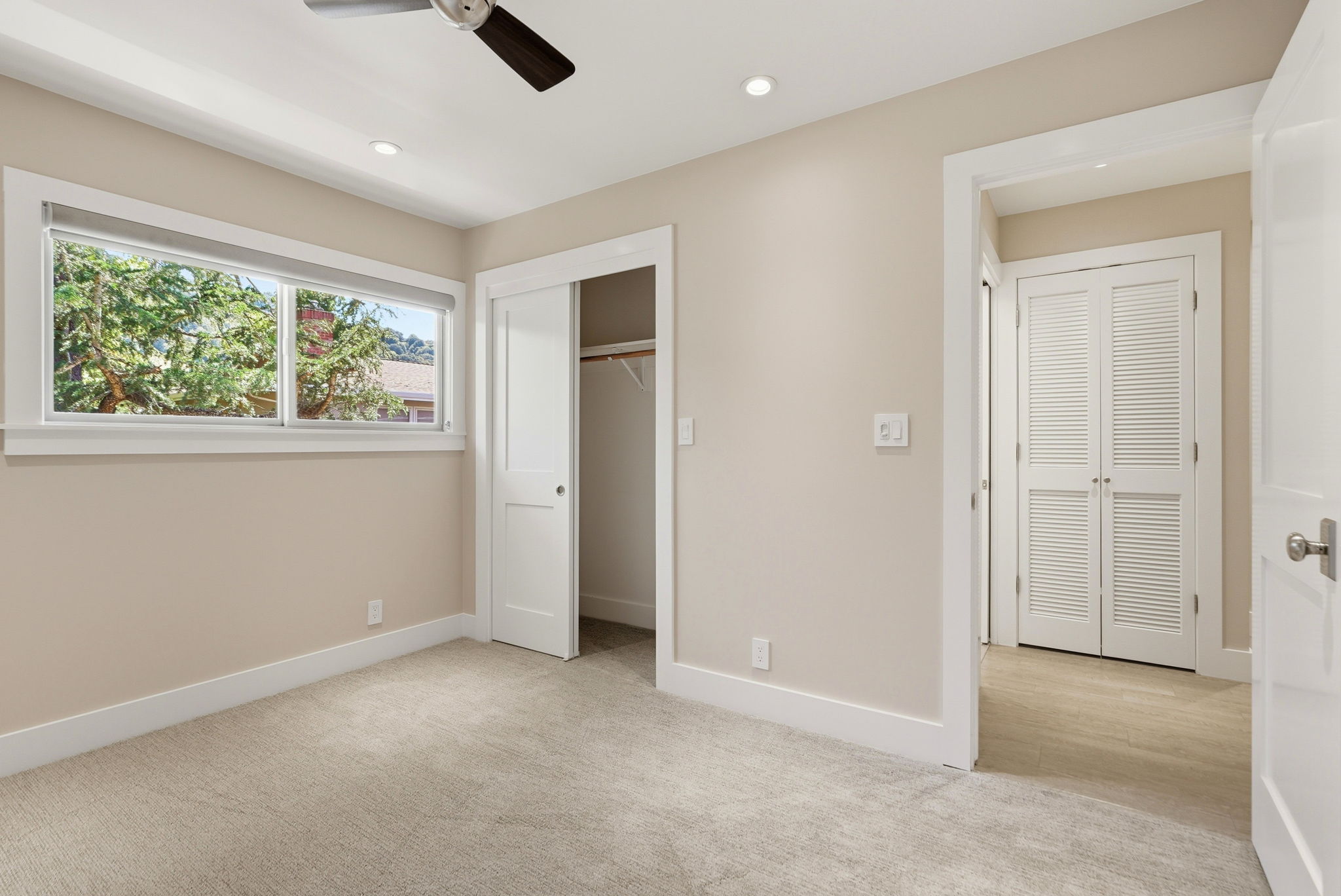 021_F8_30 Miramonte Dr