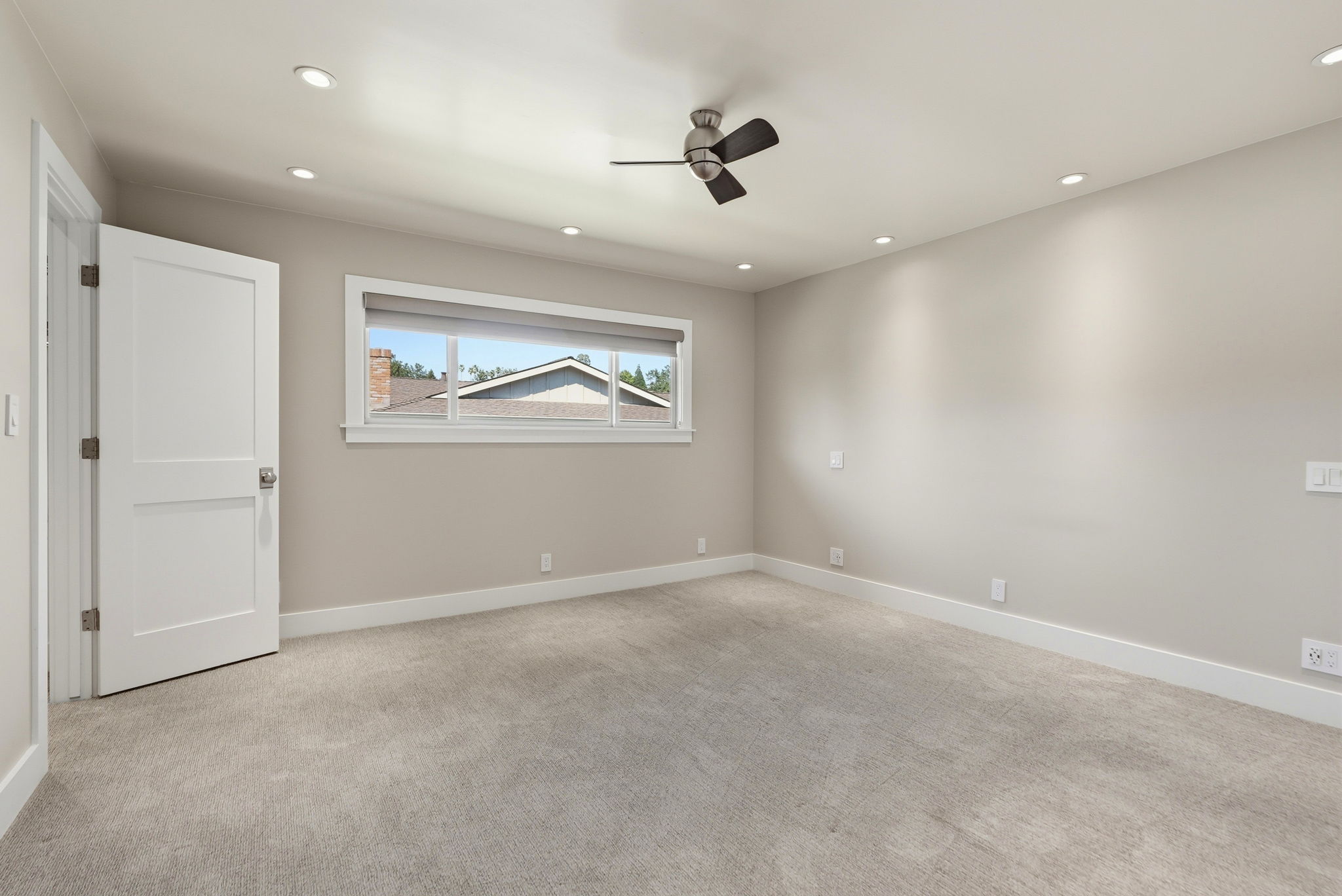 023_F8_30 Miramonte Dr