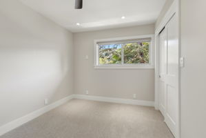 020_F8_30 Miramonte Dr