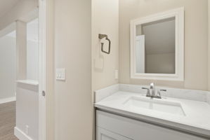 029_F8_30 Miramonte Dr
