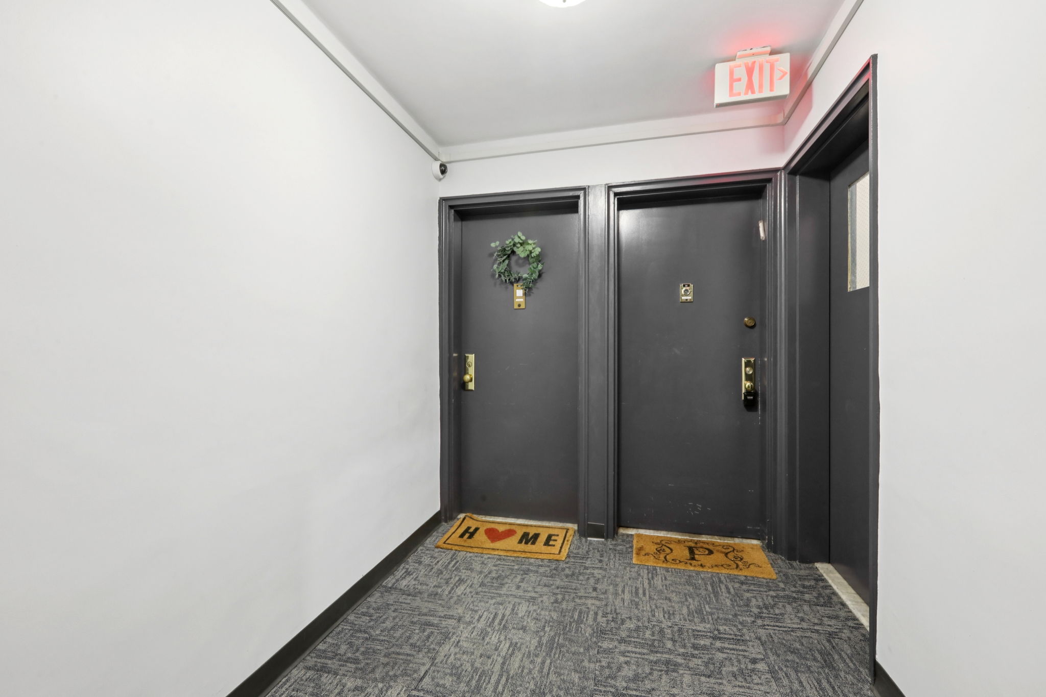 N Broadway-S0803-008