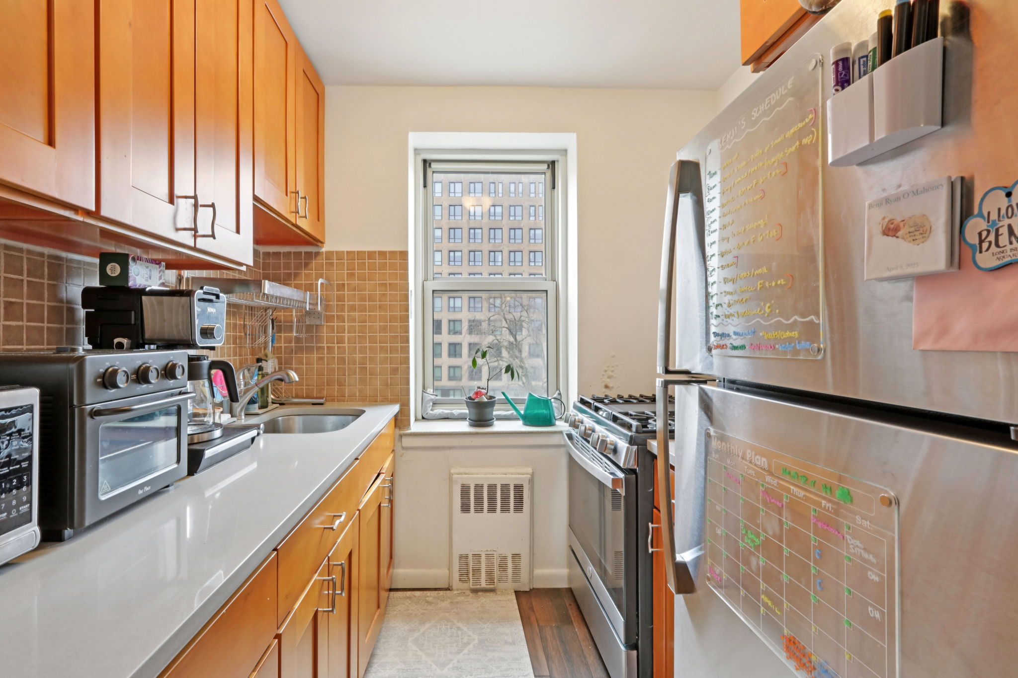 N Broadway-S0803-014