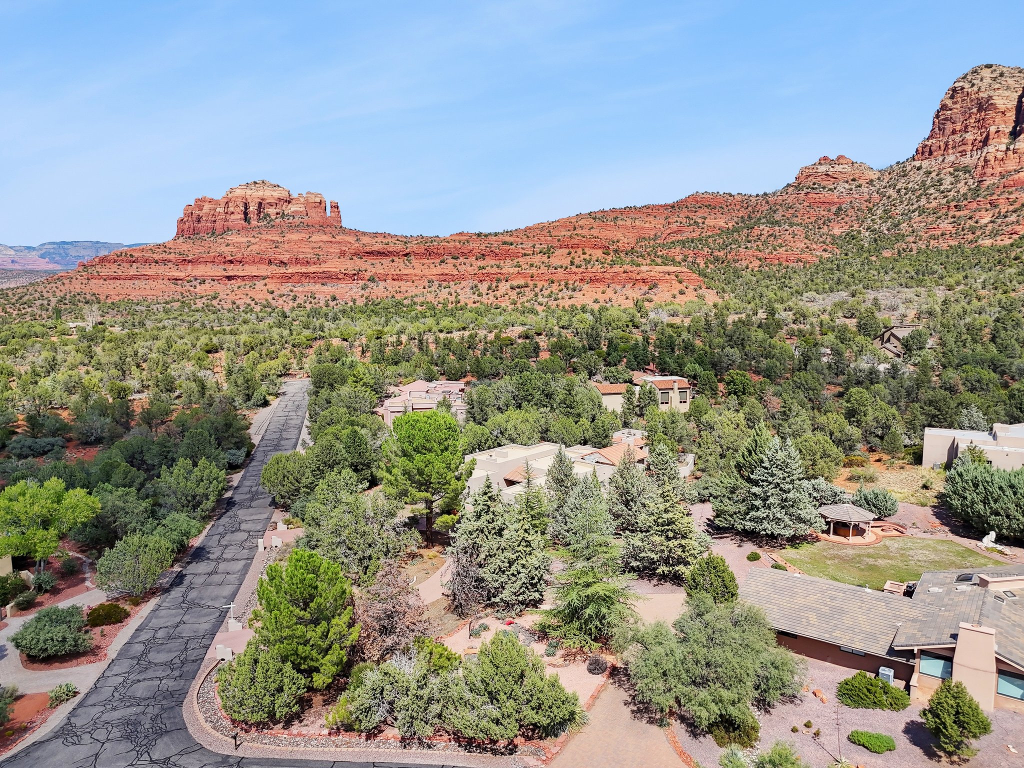 30 Navajo Trail - 025 (2).jpg