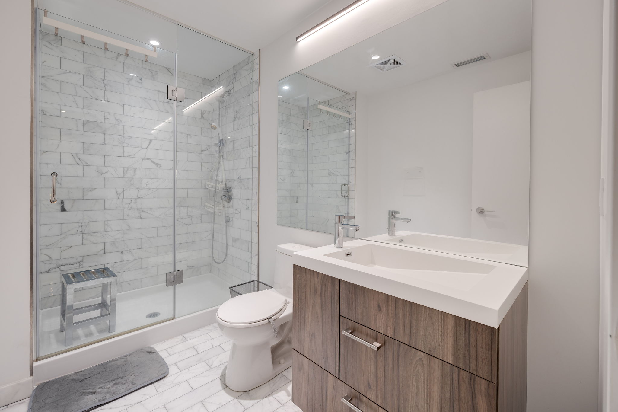 Toronto property showcase — delivered property photograph 17