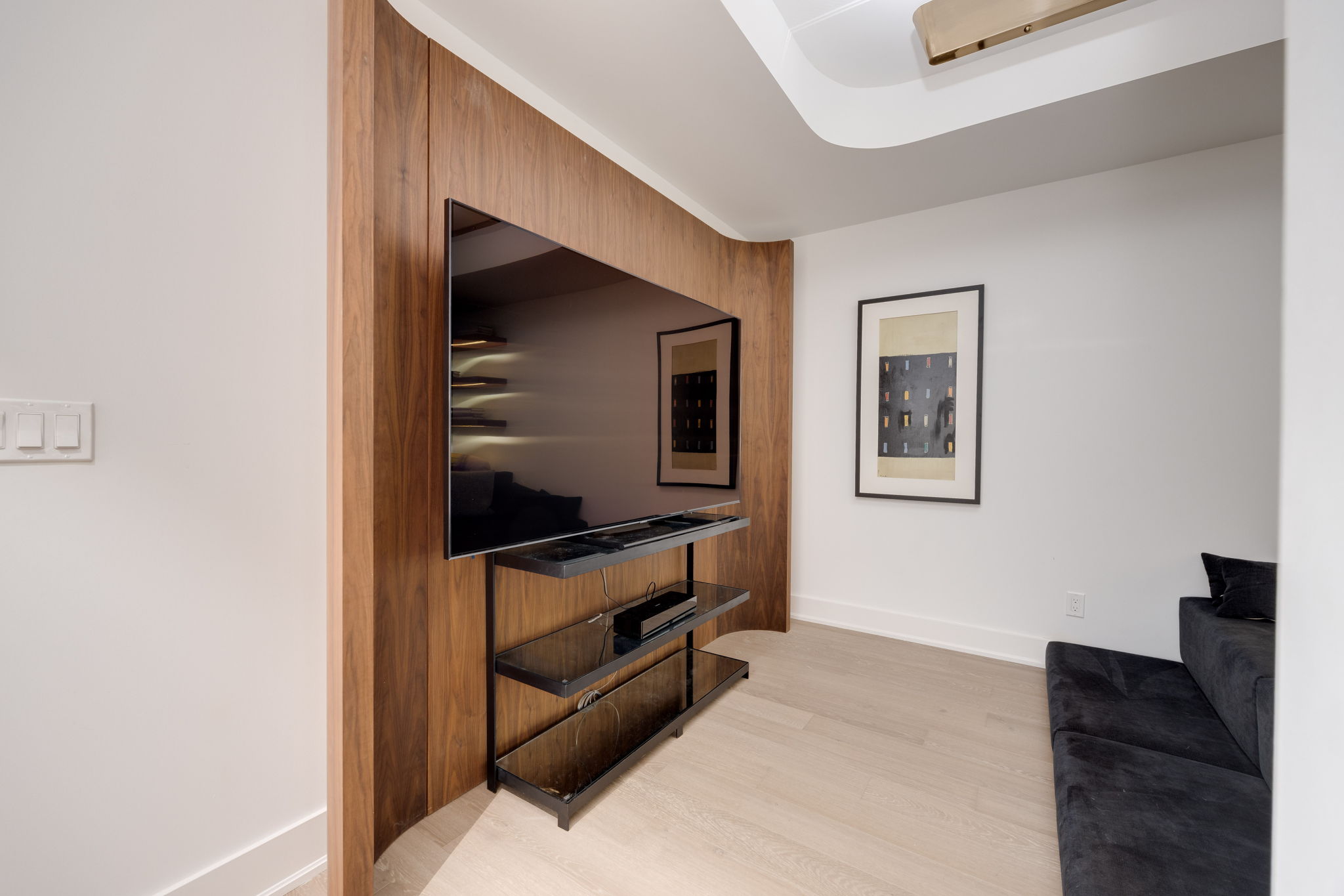 Toronto property showcase — delivered property photograph 21