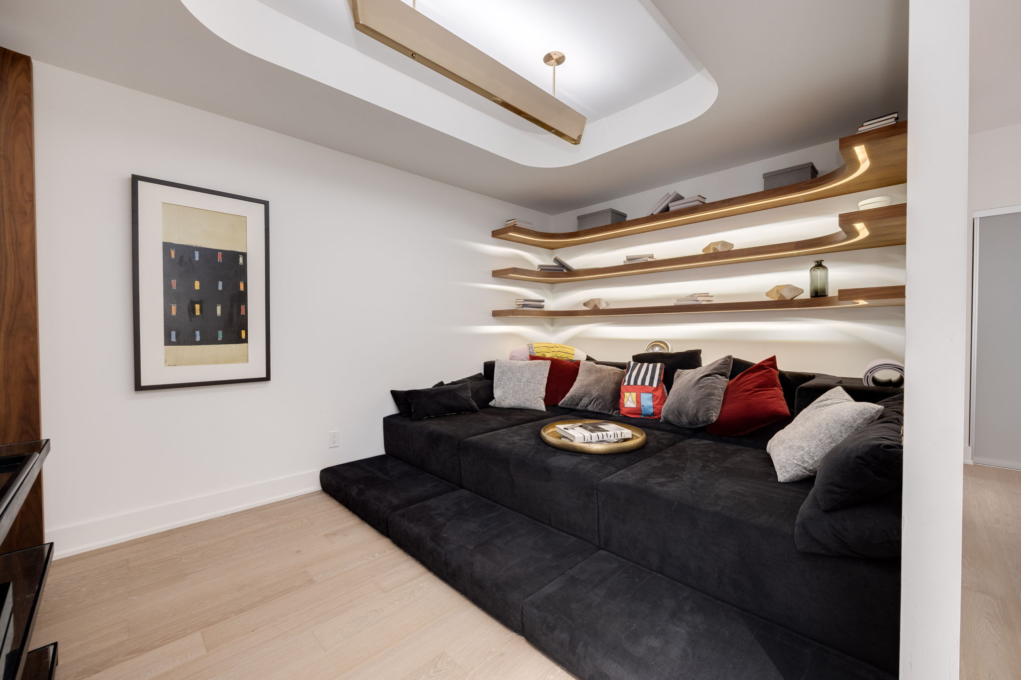 Toronto property showcase — delivered property photograph 22