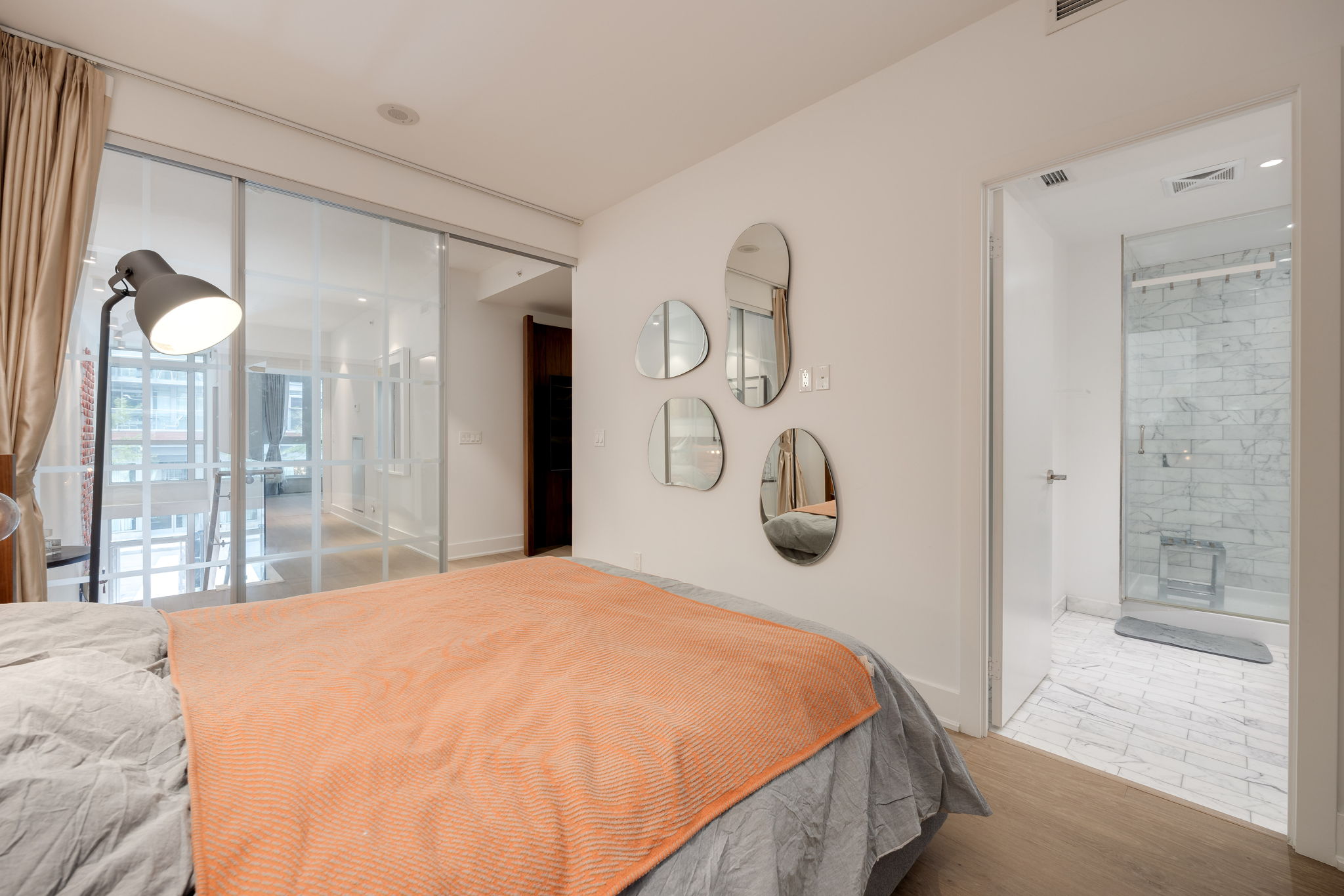 Toronto property showcase — delivered property photograph 16