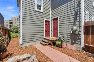  Photo 48
