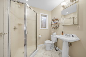 Main Bath-1st floor-by sliders from deck