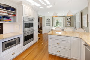  30 Plymouth River Rd, Hingham, MA 02043, US Photo 10