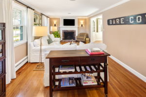  30 Plymouth River Rd, Hingham, MA 02043, US Photo 6