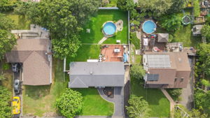 Photo 0