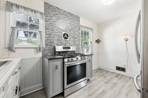 Revere Dr-0805-009.jpg