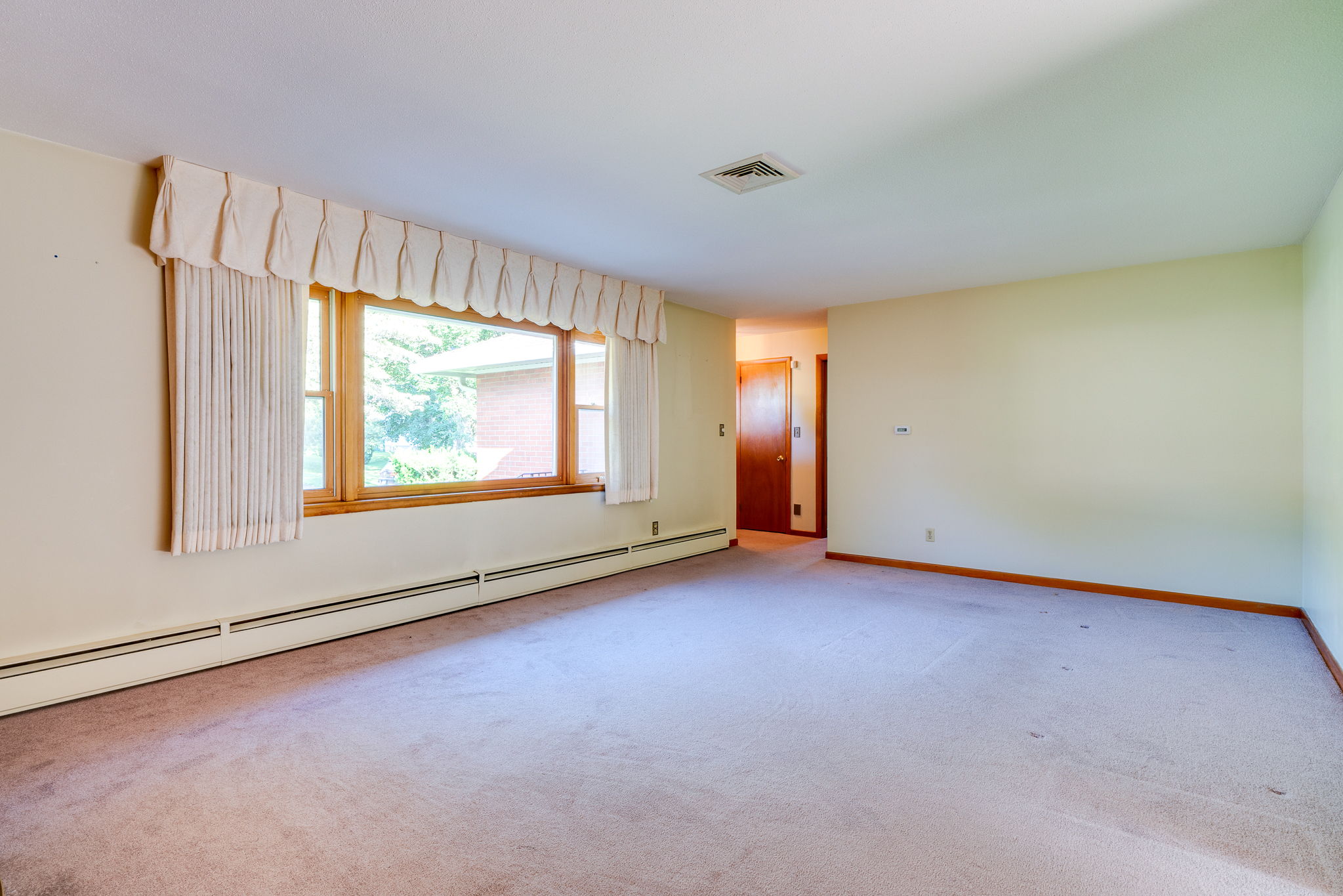  30 Robin Rd, Farmington, CT 06032, US Photo 4