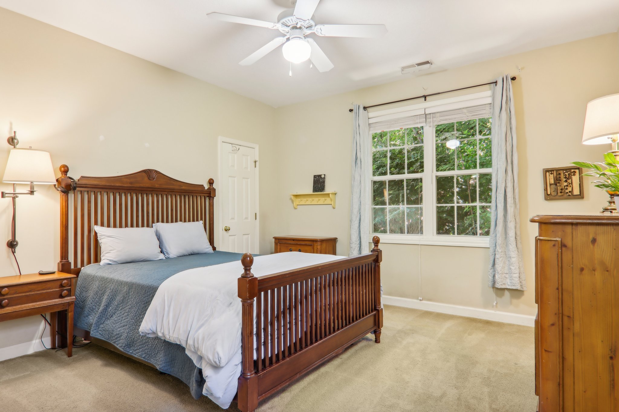 S Cottage Ct-021.jpg