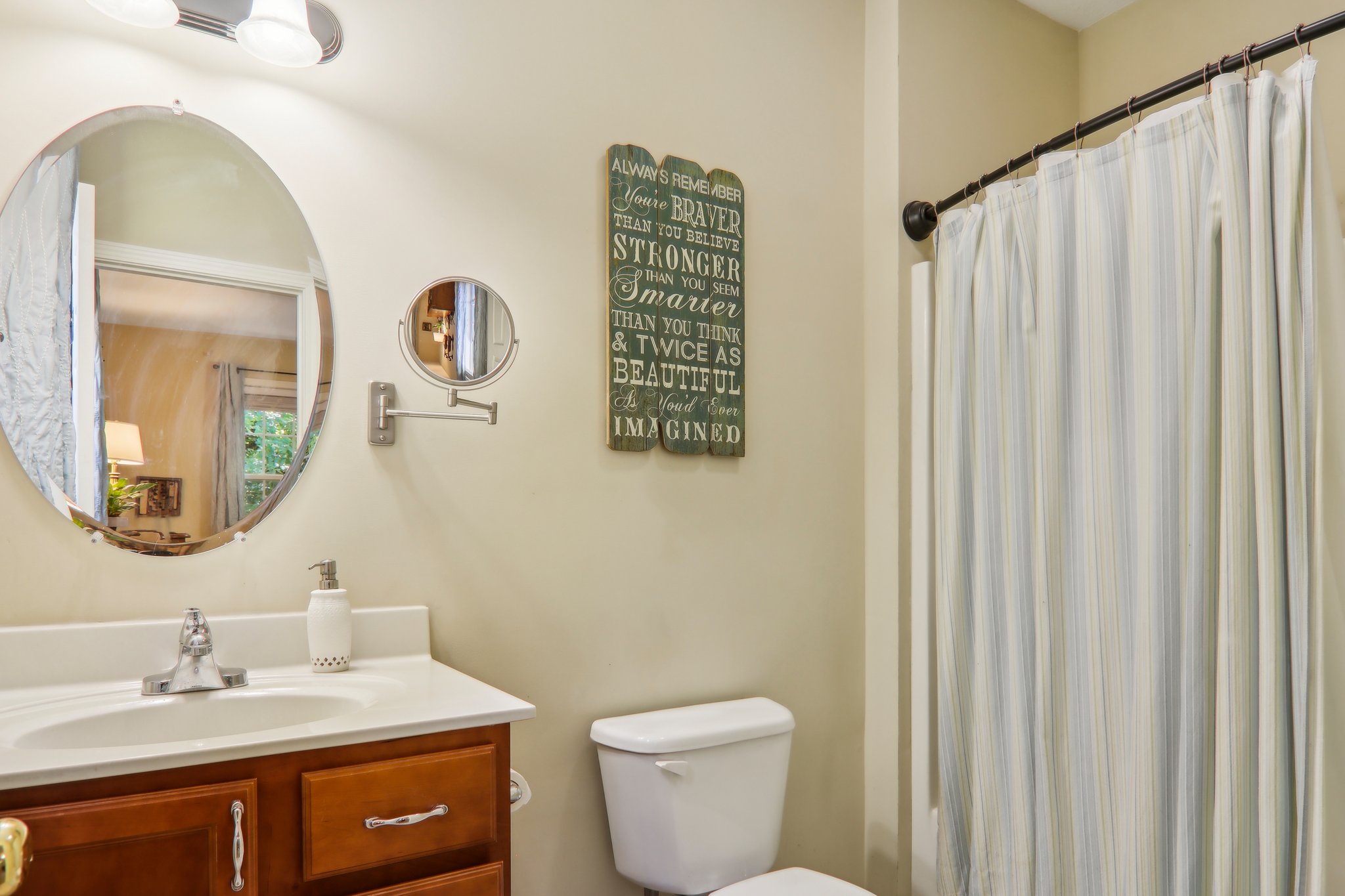 S Cottage Ct-023.jpg