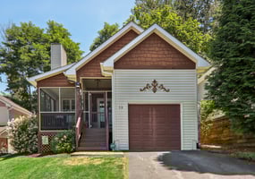 S Cottage Ct-001.jpg