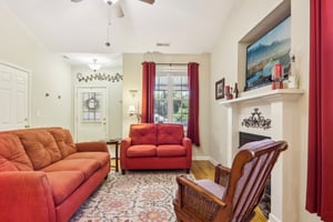 S Cottage Ct-008.jpg