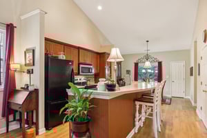 S Cottage Ct-014.jpg