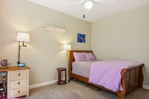 S Cottage Ct-025.jpg