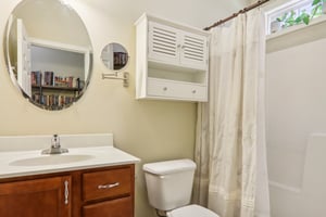 S Cottage Ct-026.jpg