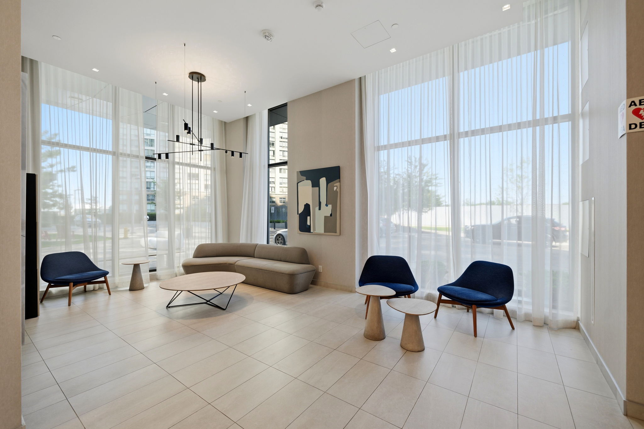 Building - Lobby