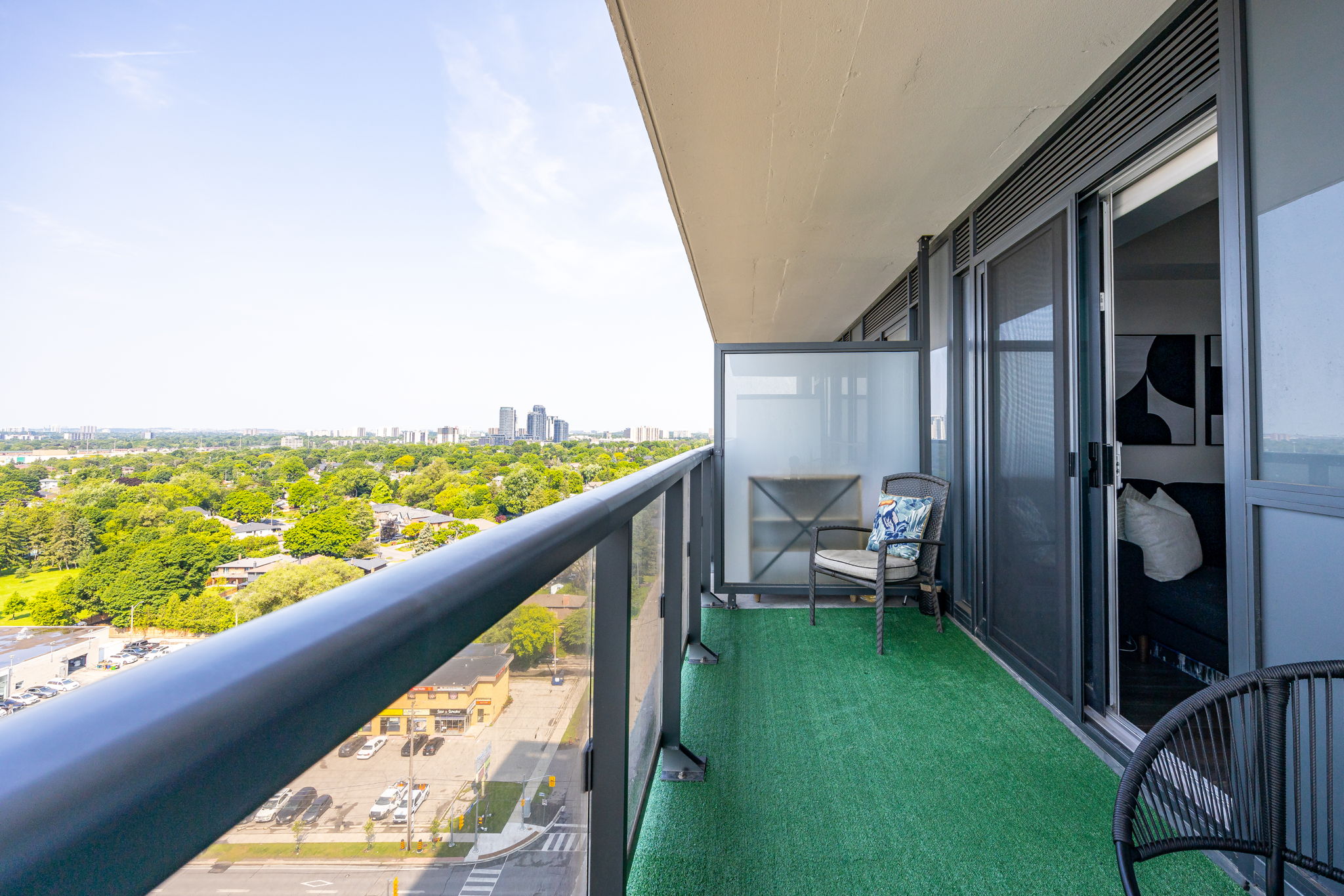 Toronto property showcase — delivered property photograph 20