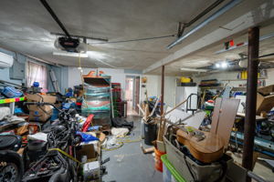  Photo 49