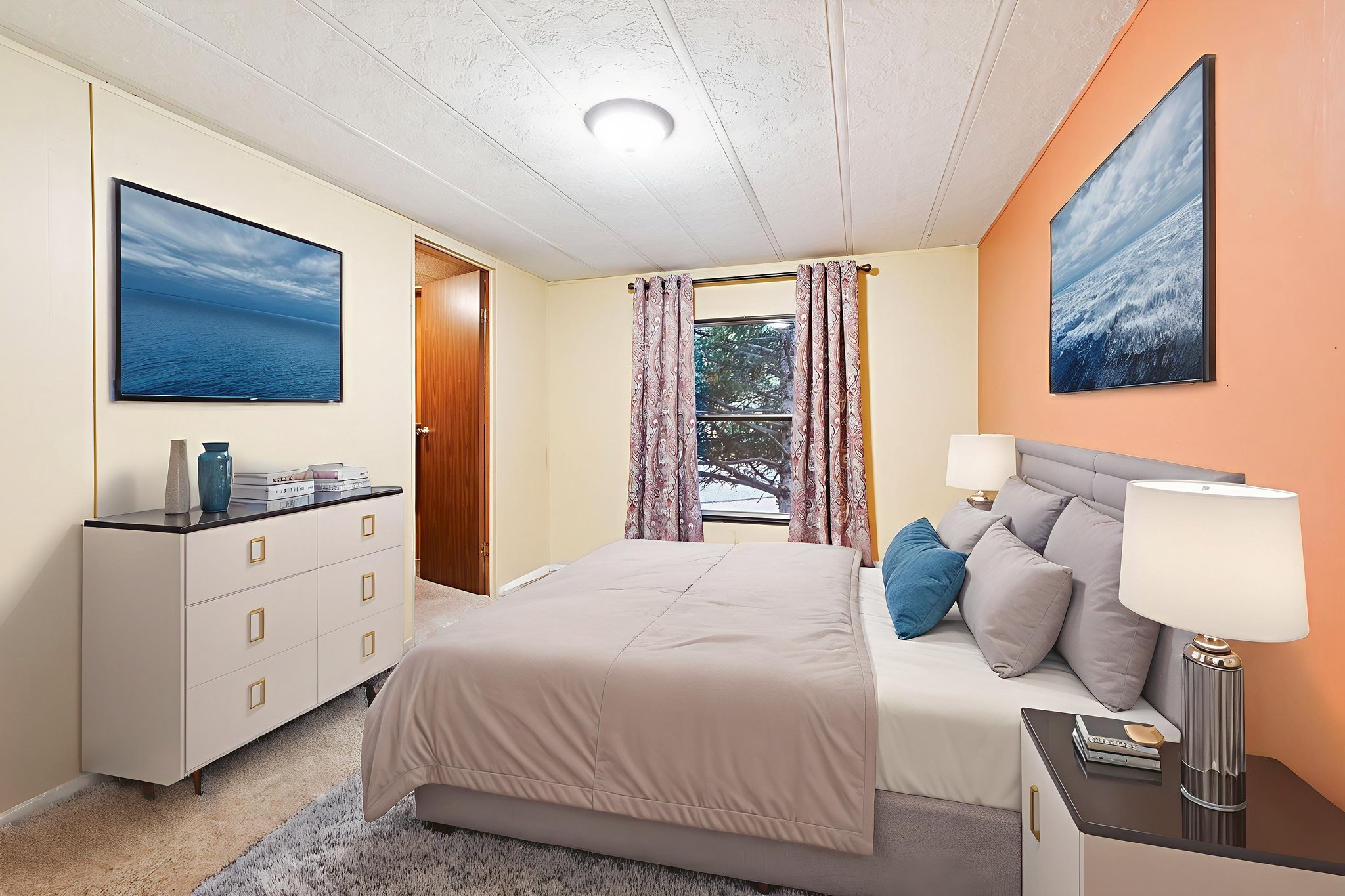 _DSC7667 virtually staged.jpeg