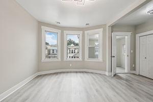 Sheffield St-L2709-029